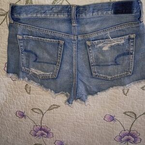 Vintage Y2K American Eagle Outfitters AEO Women's Short Shorts 4 Daisy Dukes